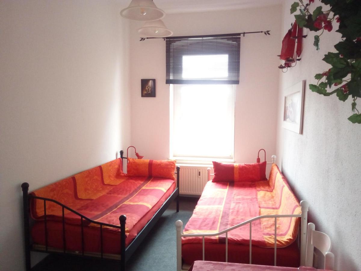 Aa-Apartment -7 Wohnungen Fuer Geschaeftsreisende - Wie Zu Hause 开姆尼茨 外观 照片